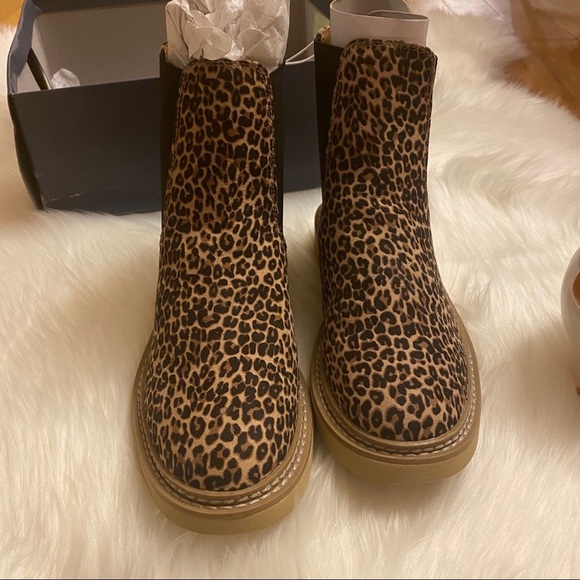 Leopard Ankle Boots - Picture 3 of 6
